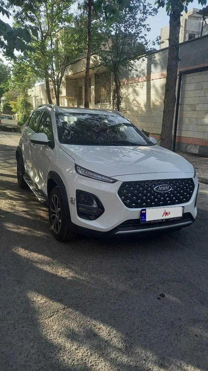 ام وی ام X22 دنده ای اسپرت لاکچری - 1403