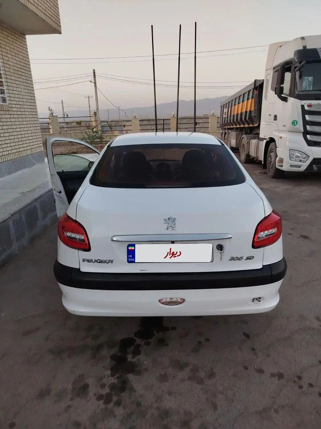 پژو ۲۰۶ صندوق دار v20 - 1390