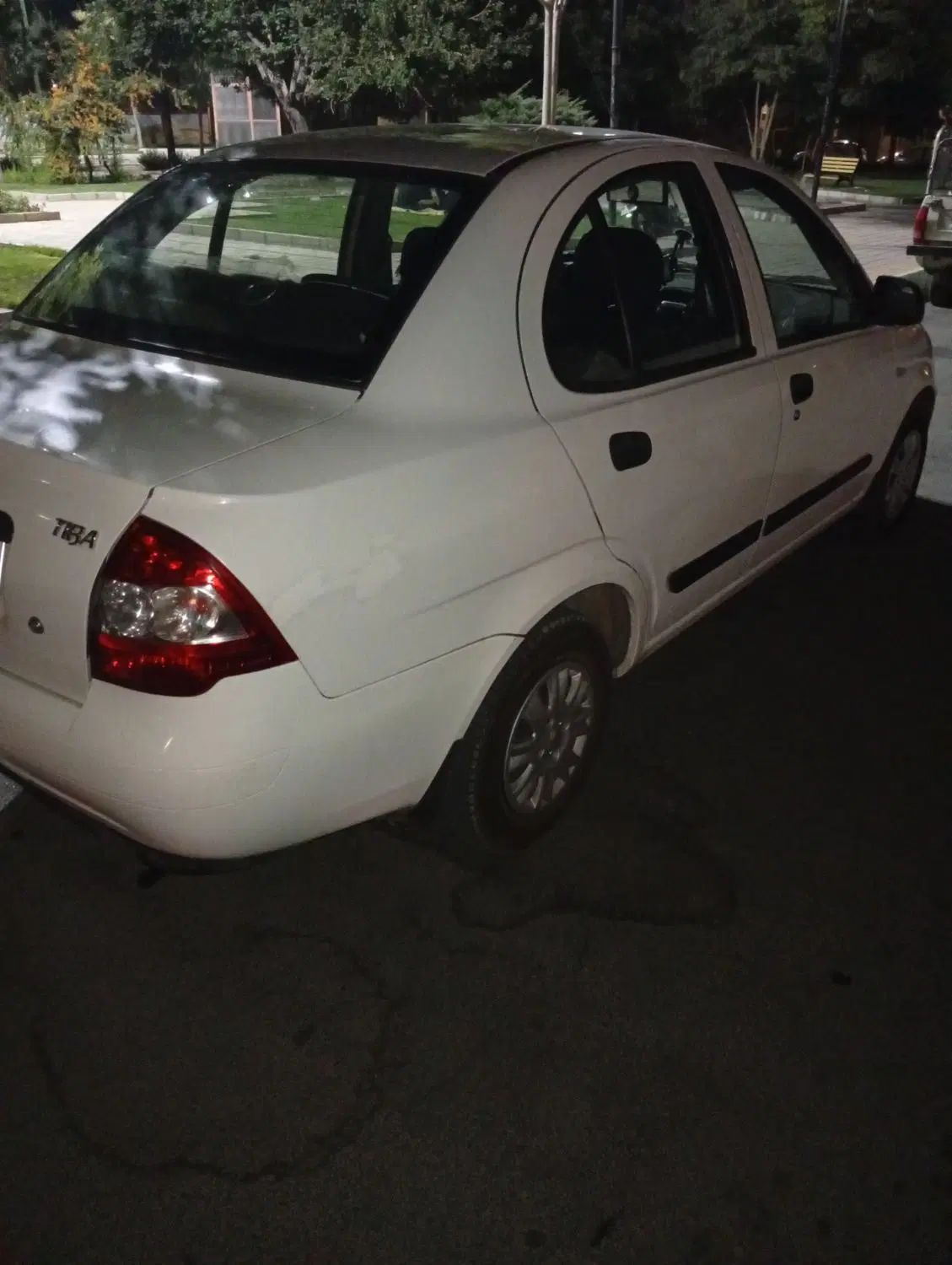 تیبا صندوق دار EX - 1395
