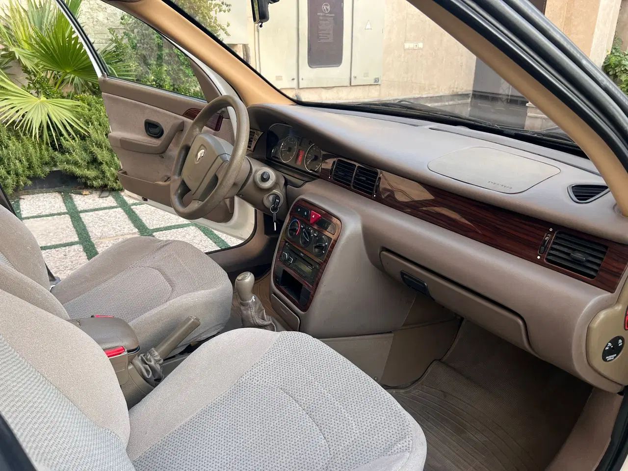 سمند LX XU7 - 1396