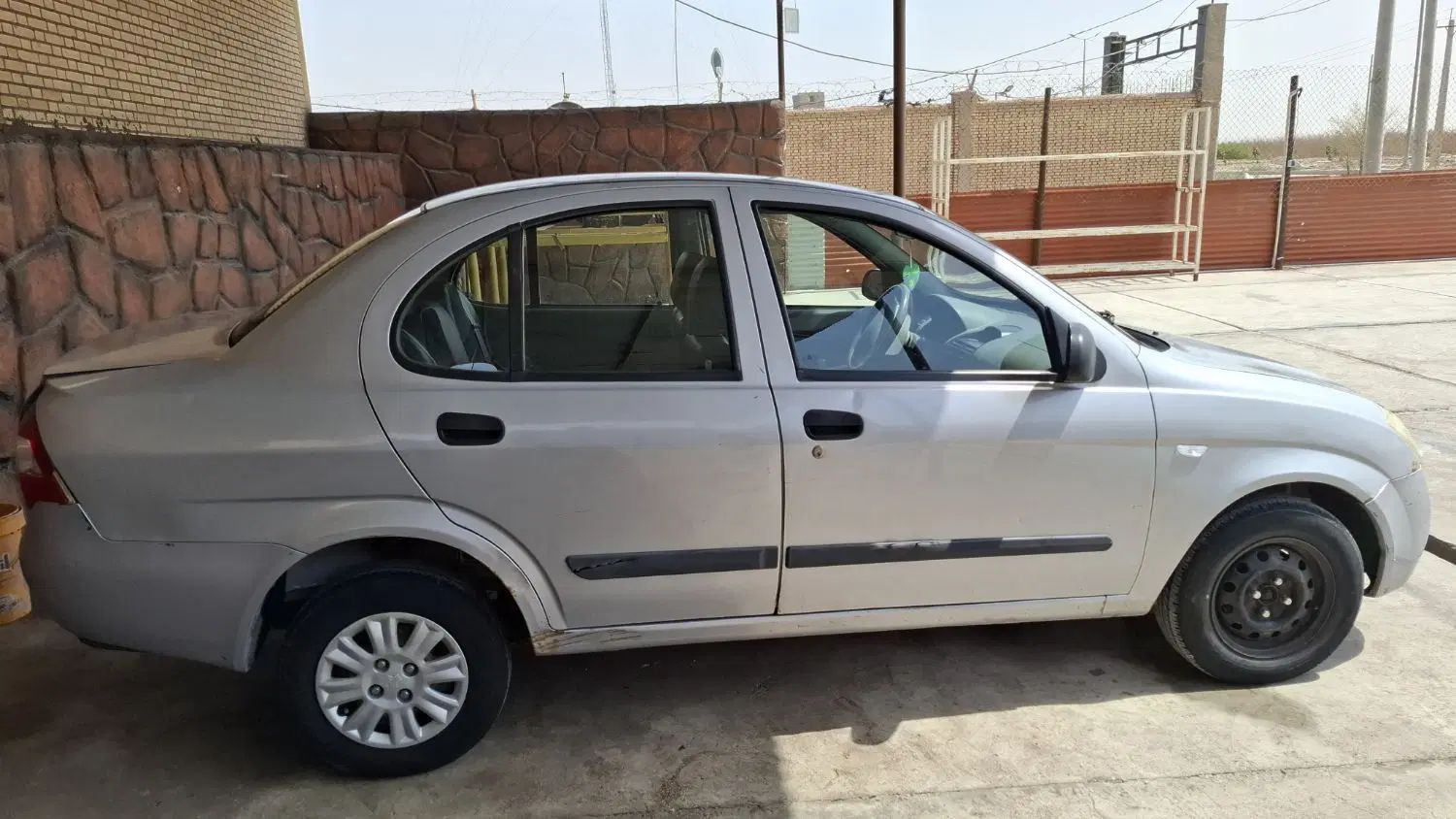 تیبا صندوق دار SX - 1395