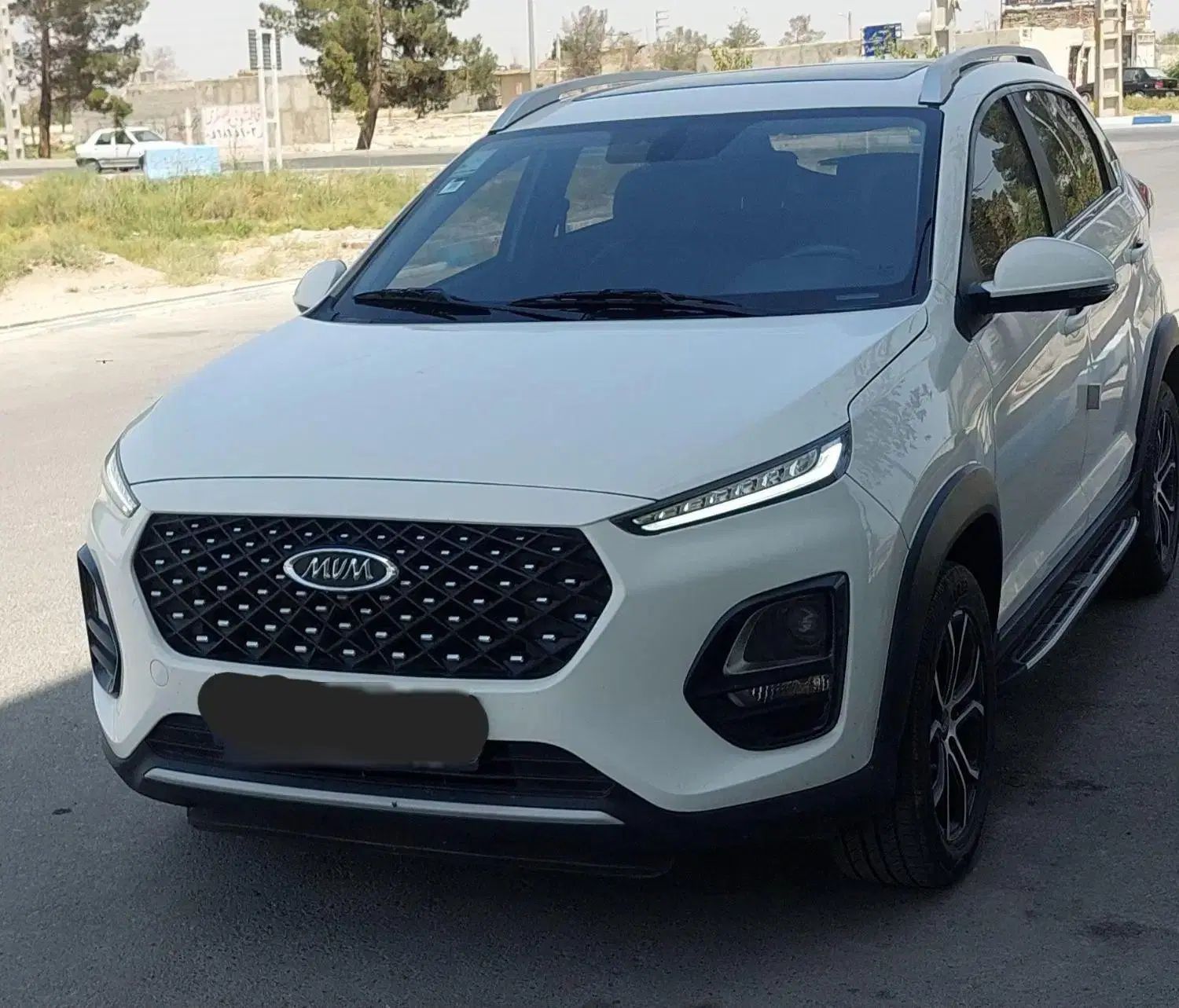 ام وی ام X22 پرو دنده‌ای - 1402
