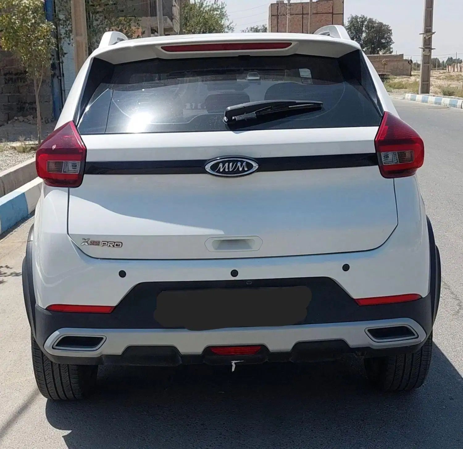 ام وی ام X22 پرو دنده‌ای - 1402