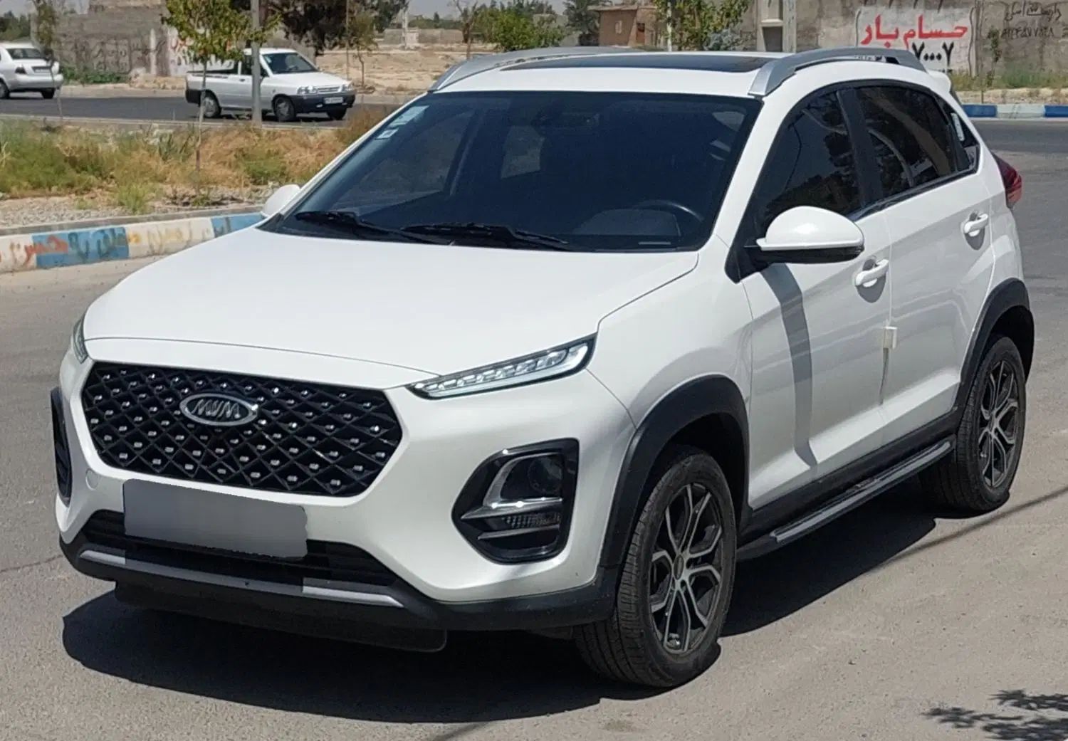ام وی ام X22 پرو دنده‌ای - 1402