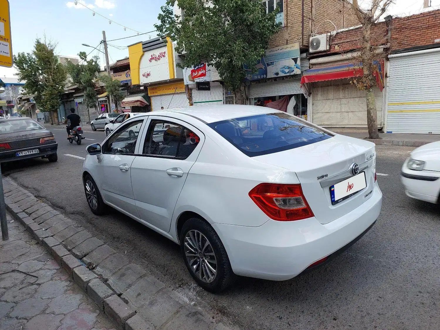 برلیانس H230 دنده‌ای - 1395