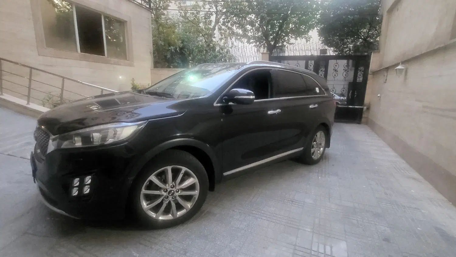 کیا سورنتو فول  UM - 2015