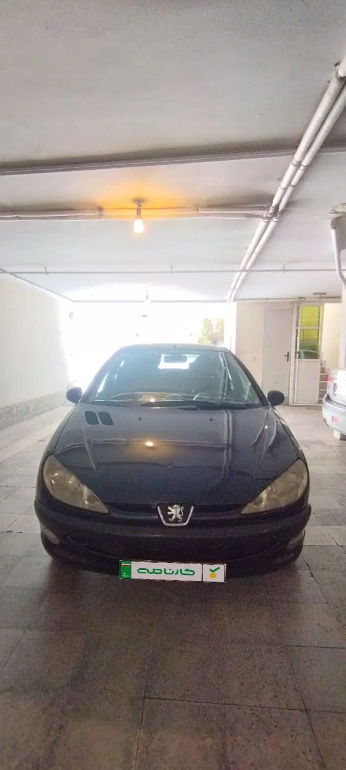 پژو ۲۰۶ صندوق دار v8 - 1393