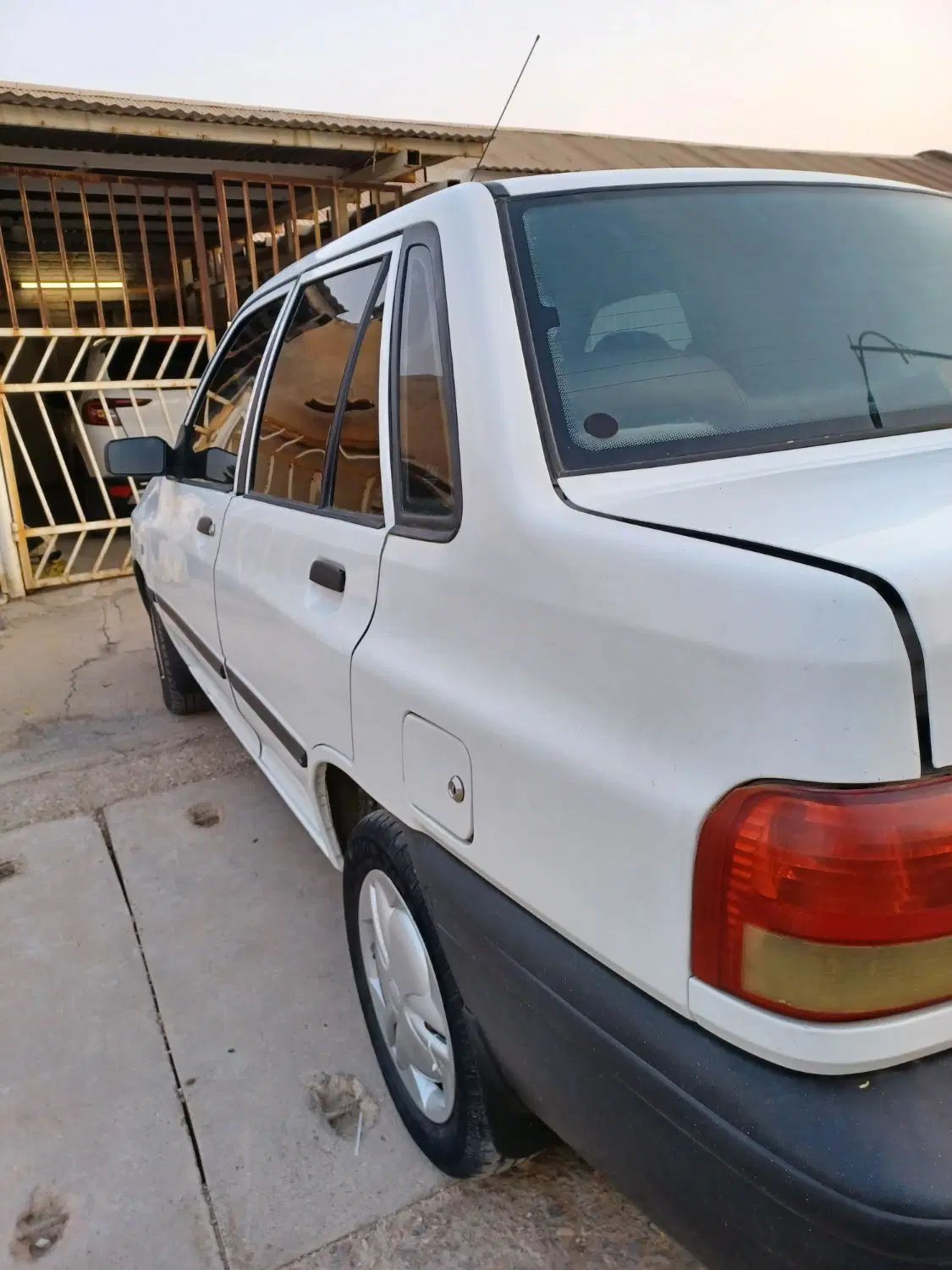 پراید 131 SE - 1392