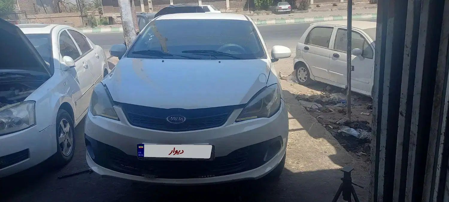 ام وی ام 315 هاچ بک ساده دنده ای - 1395