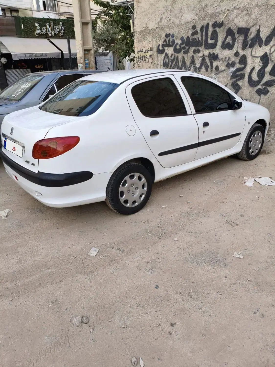 پژو ۲۰۶ صندوق دار v8 - 1393