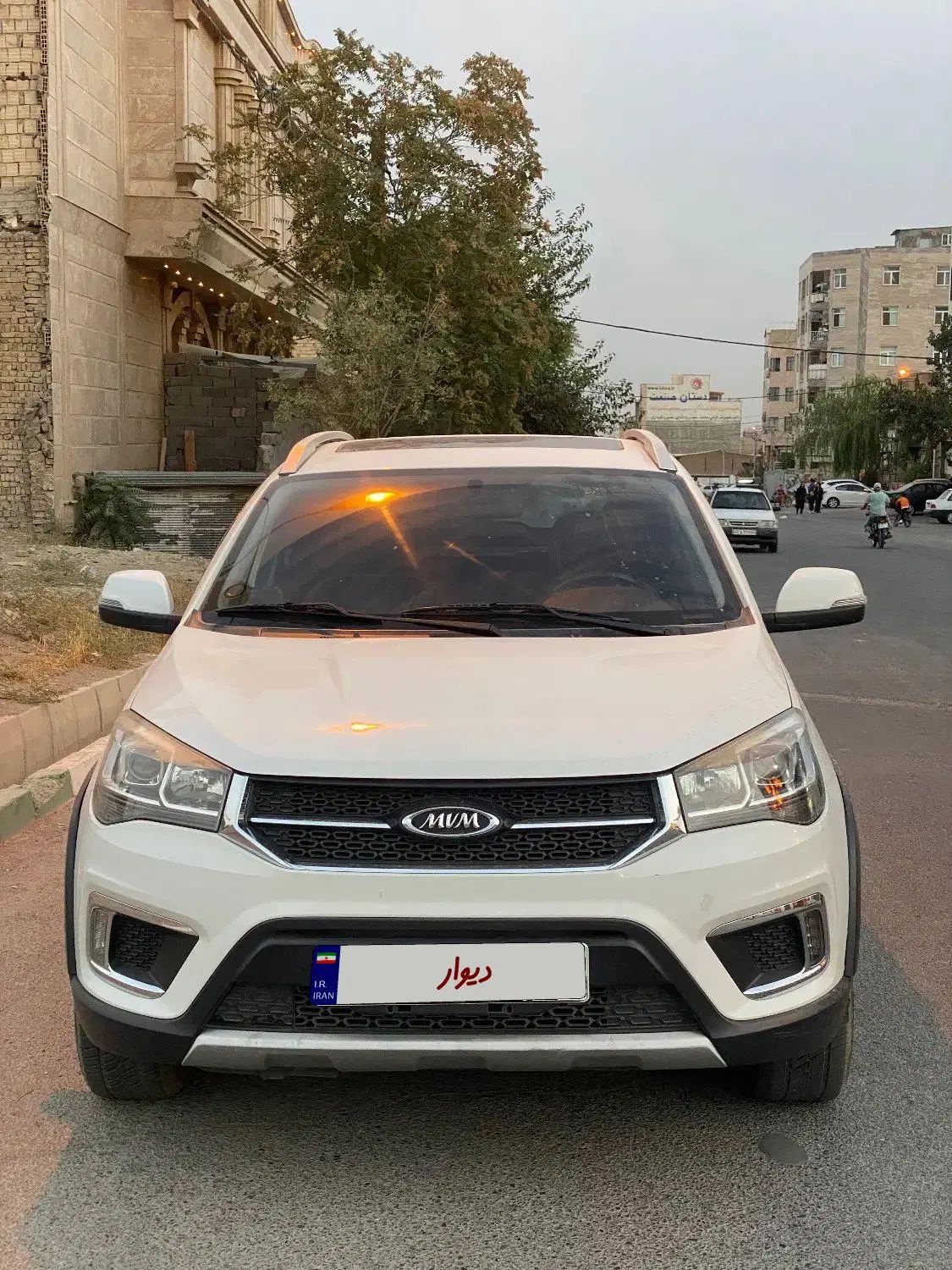 خودرو ام وی ام، X22 آگهی ann_20286400