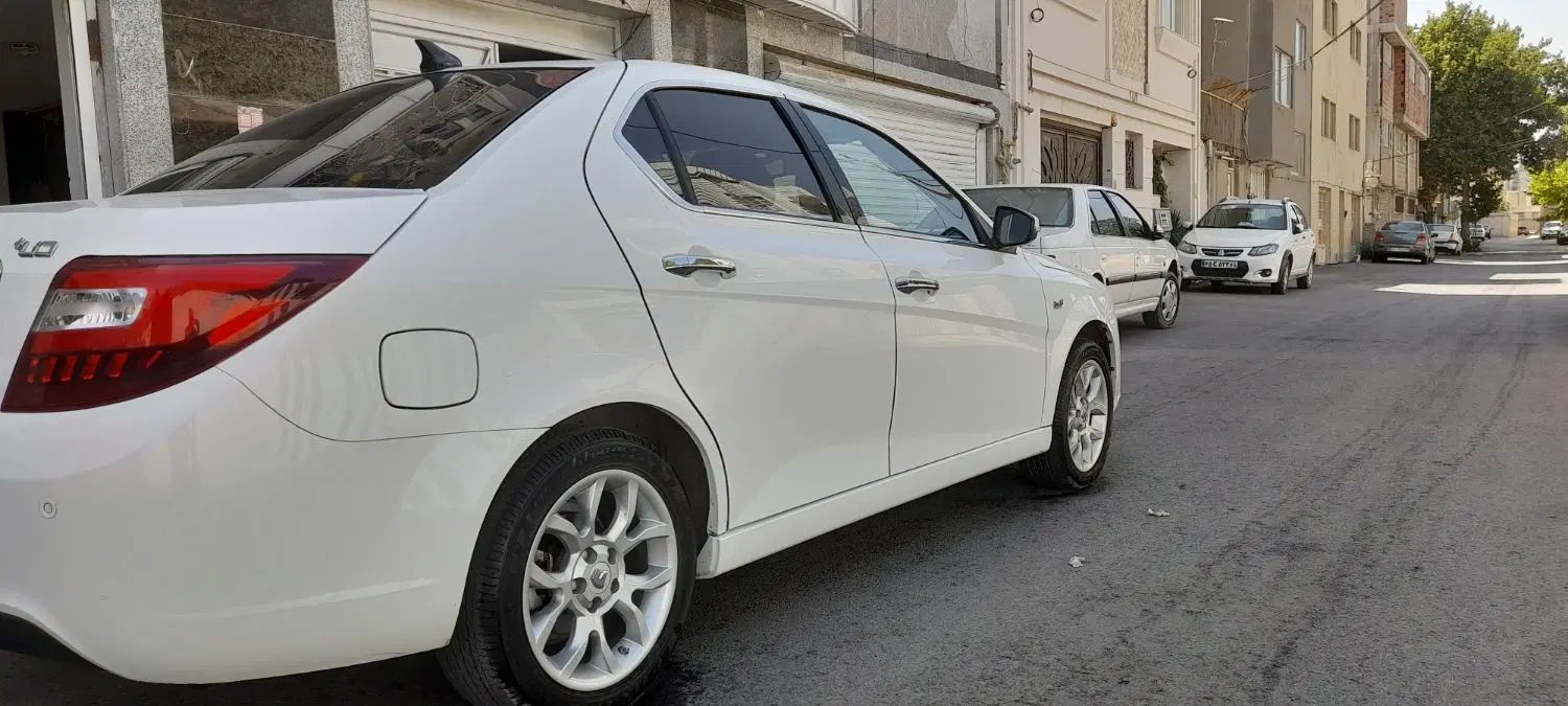 دنا پلاس توربو اتوماتیک - 1403