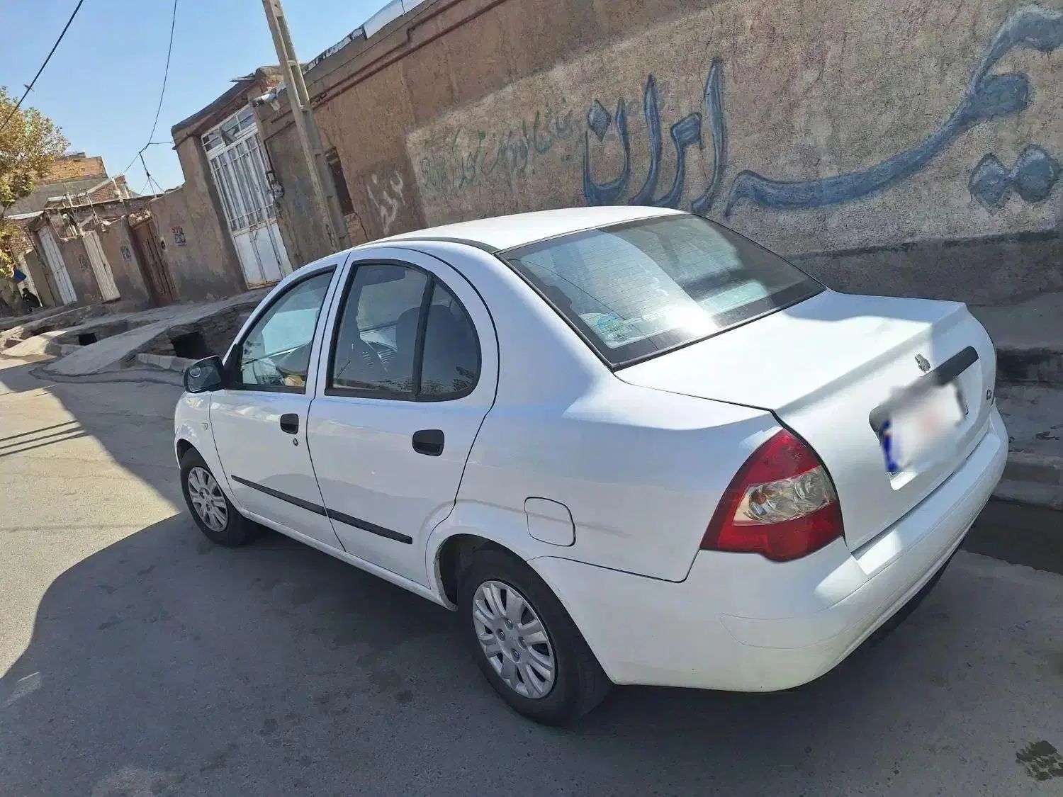 تیبا صندوق دار SX - 1396