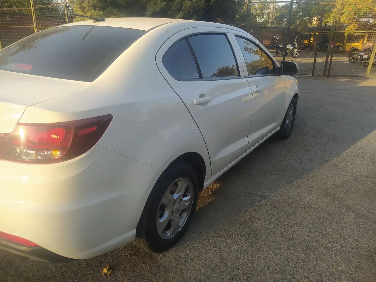 شاهین GL دنده ای - 1402