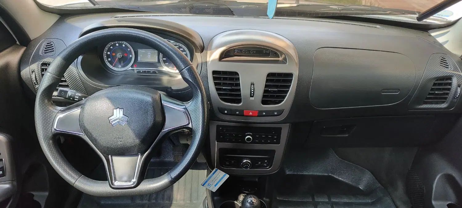 کوییک R دنده‌ای - 1403
