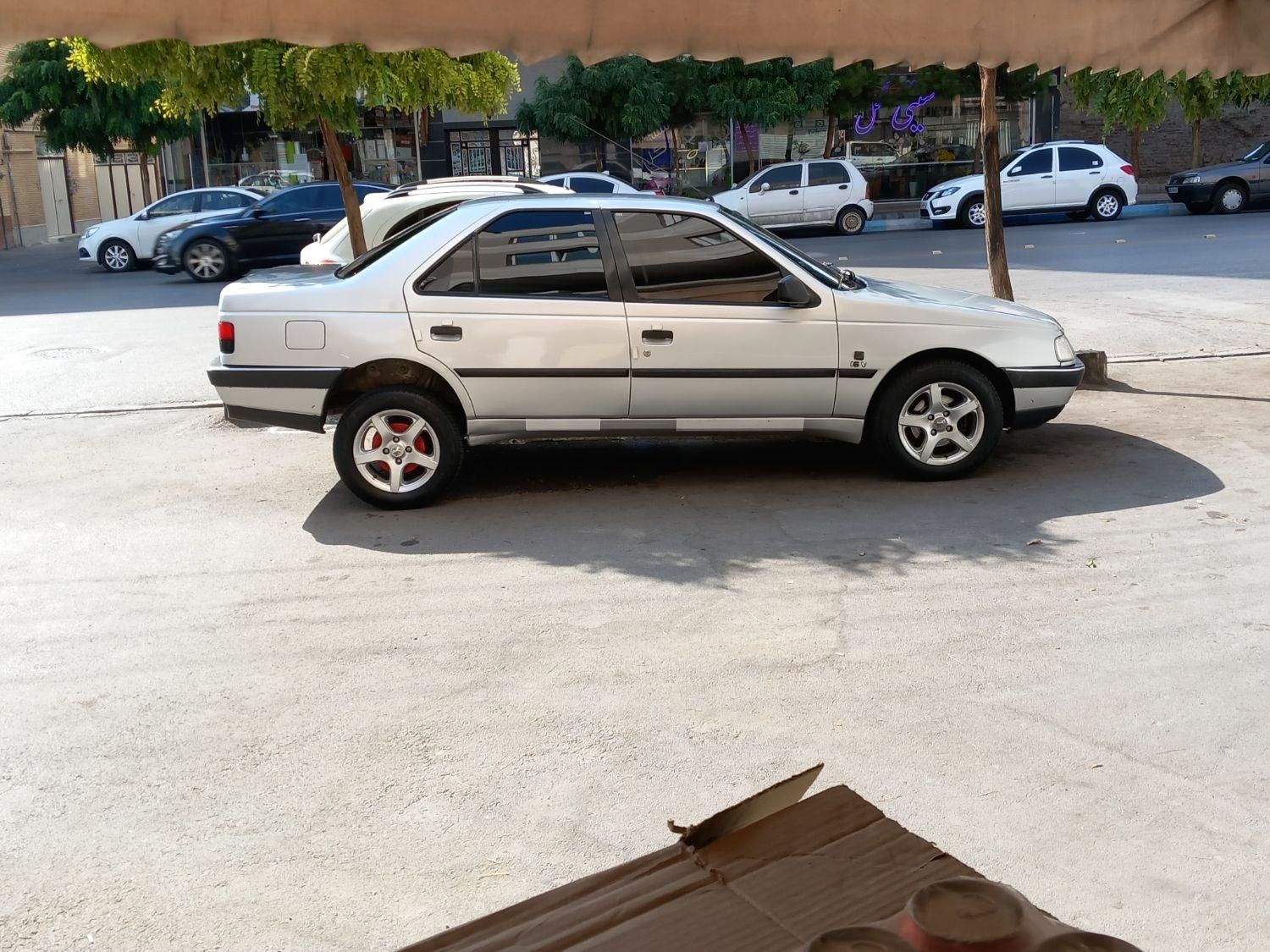 پژو 405 GLX - 1386