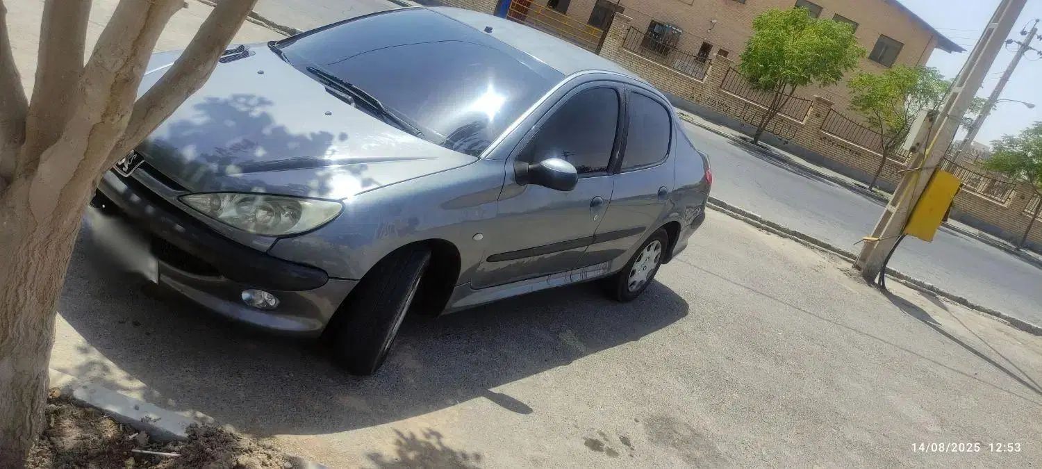پژو ۲۰۶ صندوق دار v8 - 1390