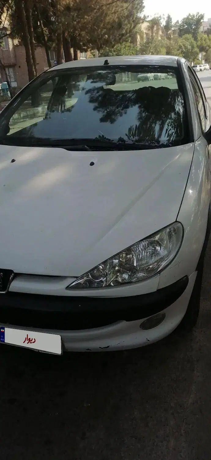 پژو ۲۰۶ صندوق دار v8 - 1391