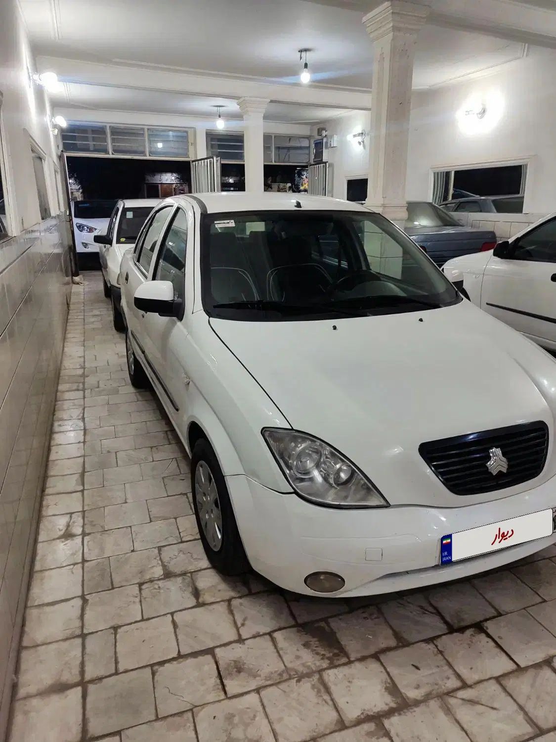 تیبا صندوق دار SX - 1399