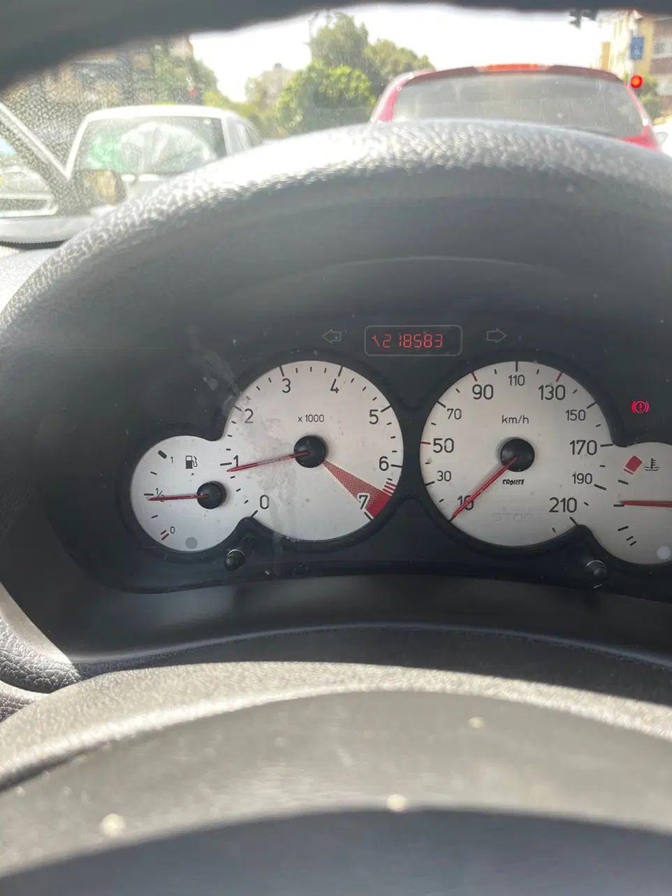 پژو ۲۰۶ صندوق دار v8 - 1394