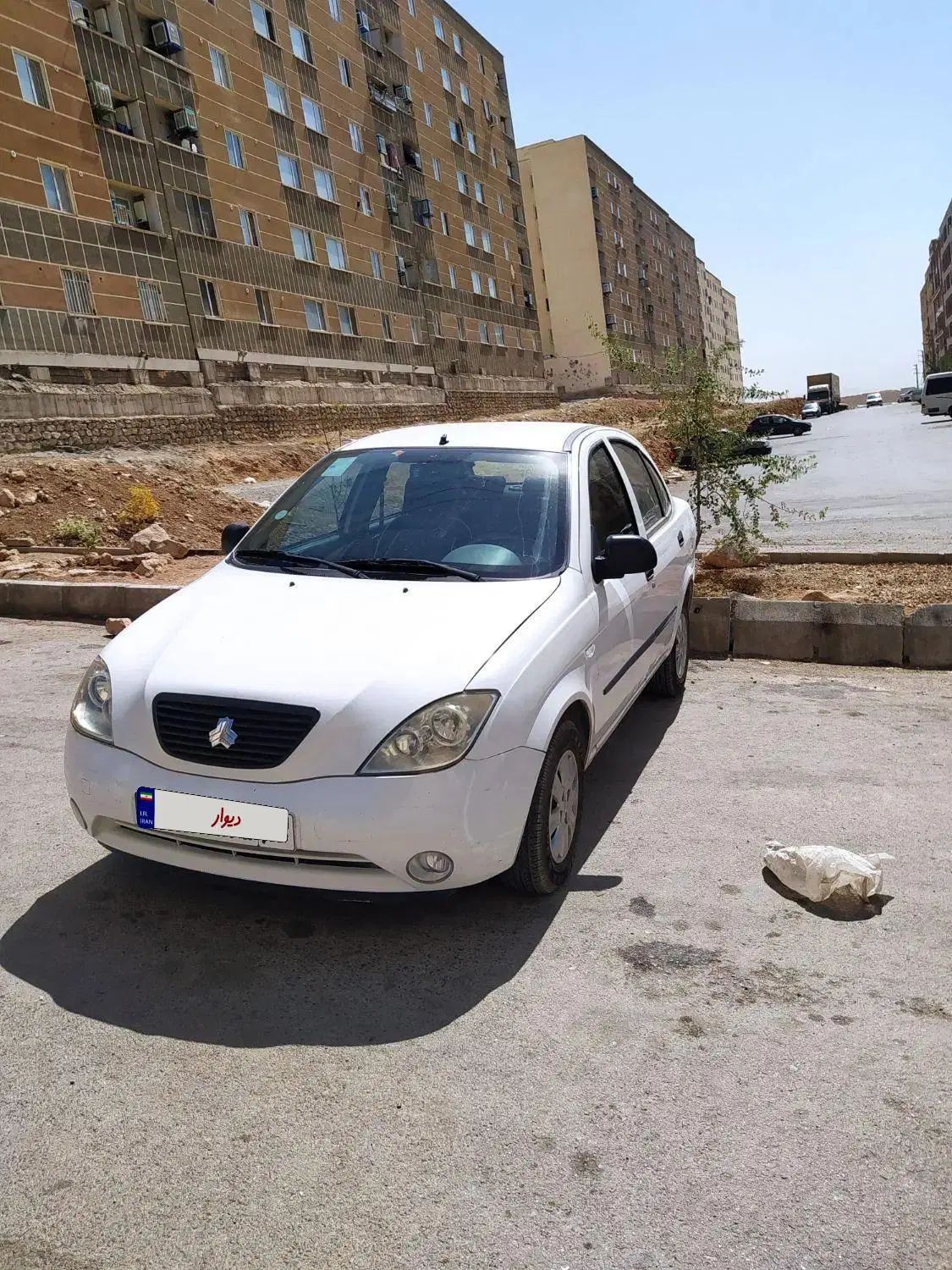 تیبا صندوق دار SX - 1400