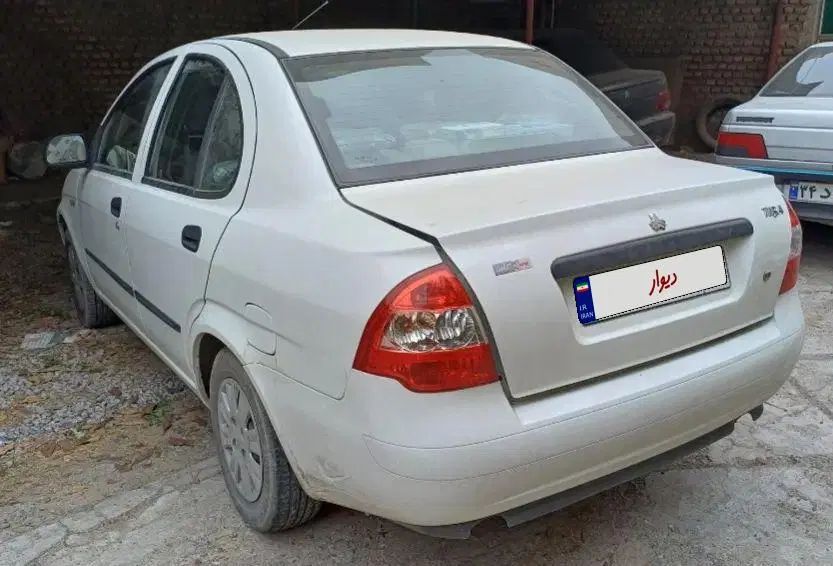 تیبا صندوق دار SX - 1400