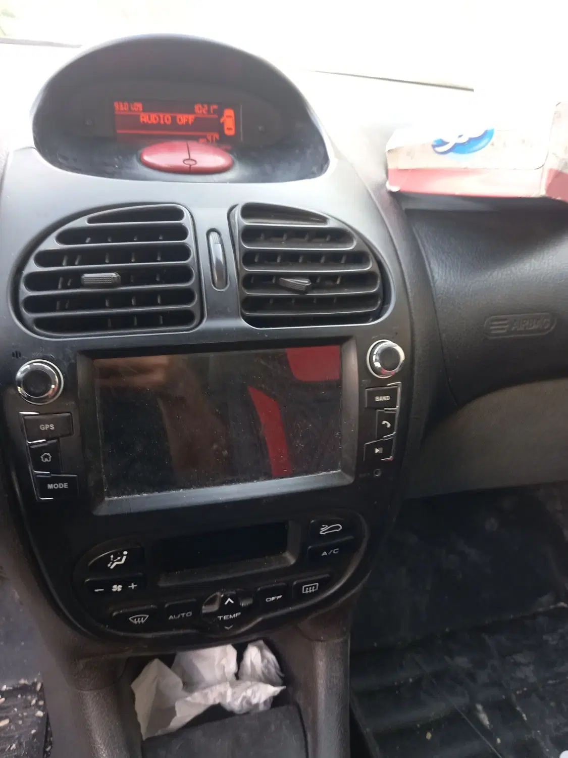 پژو ۲۰۶ صندوق دار v8 - 1395