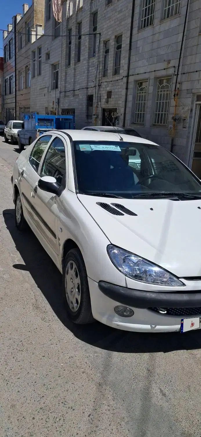 پژو ۲۰۶ صندوق دار v8 - 1388
