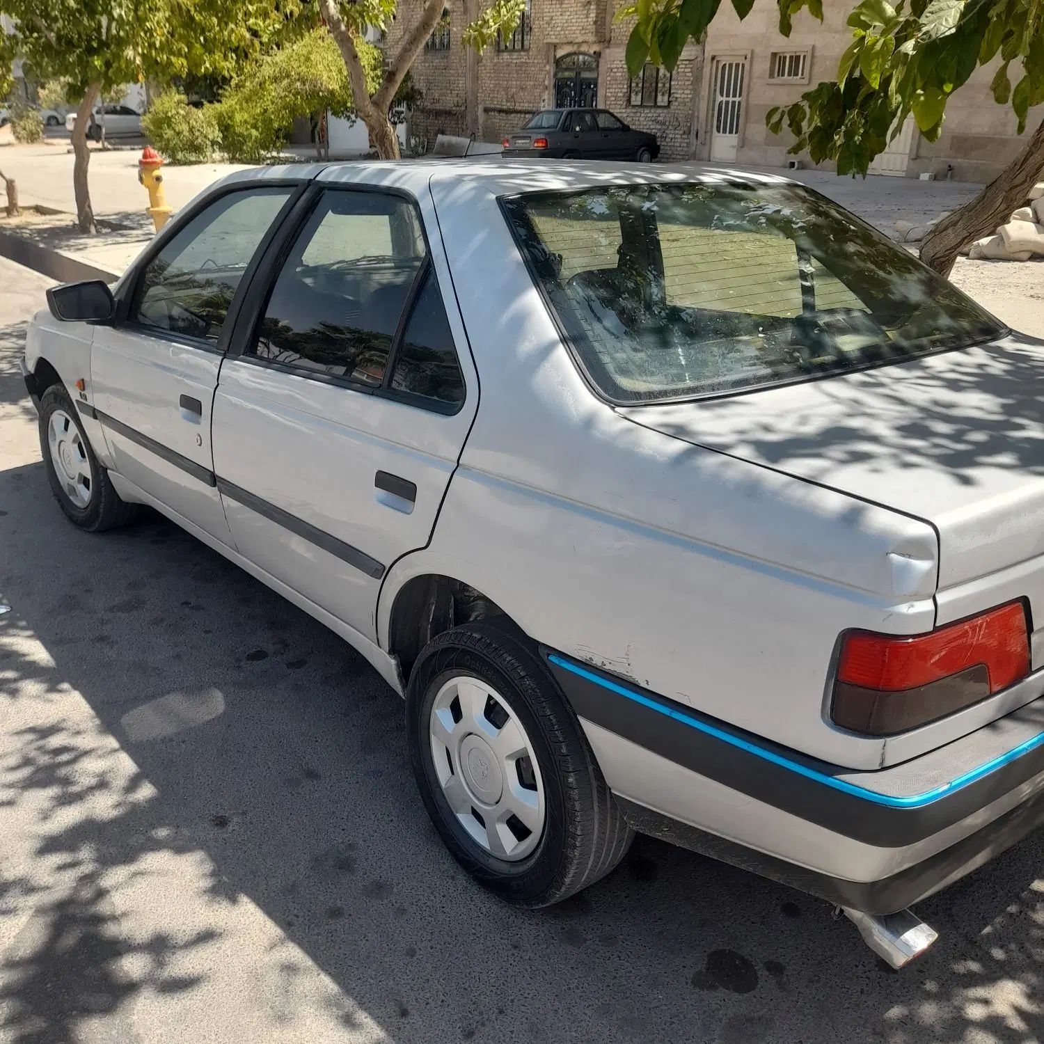 پژو 405 GLX - 1392