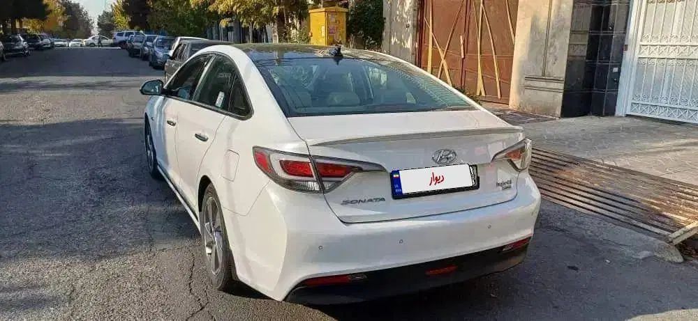 هیوندای سوناتا هیبرید GLS - 2017