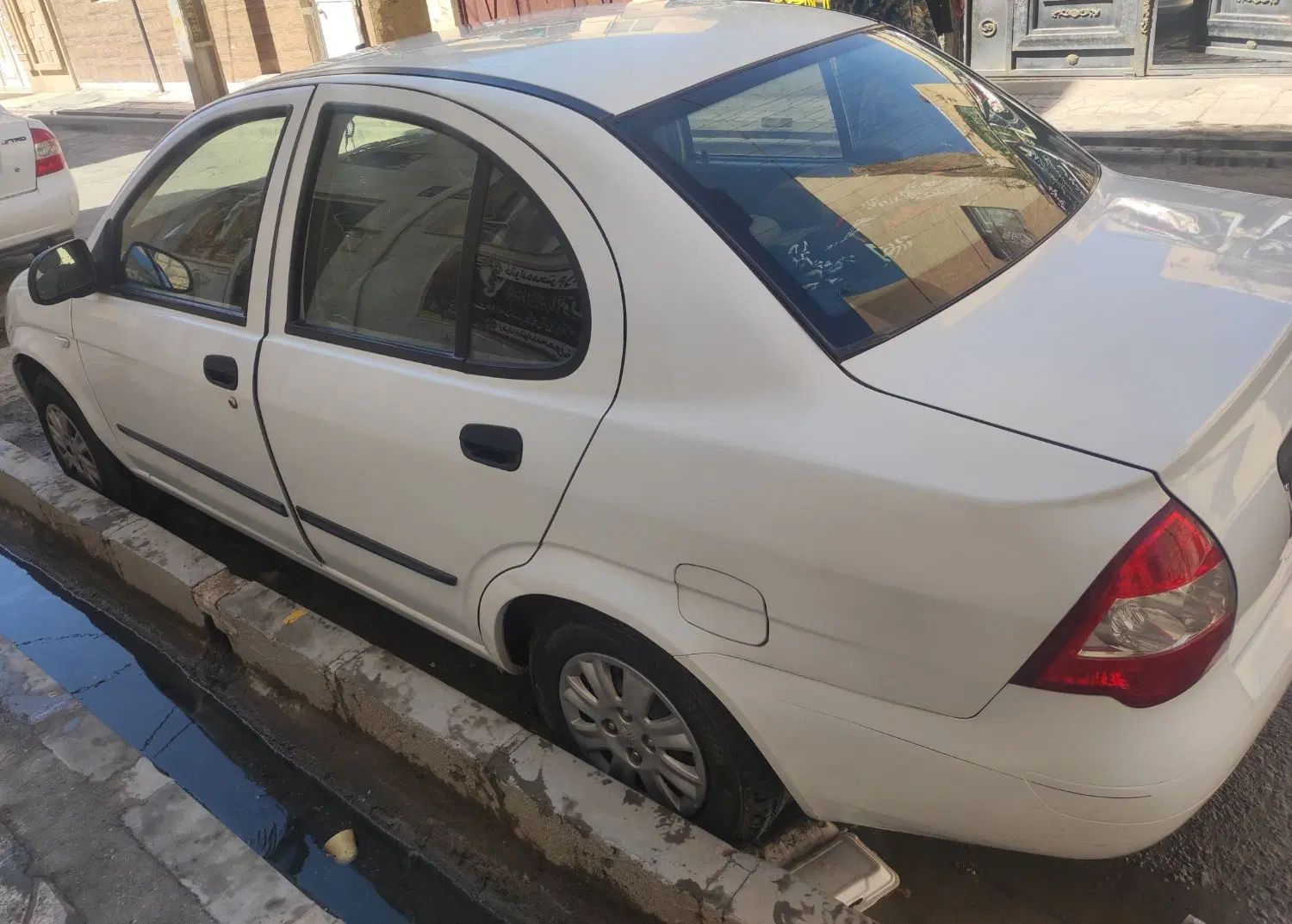 تیبا صندوق دار SX - 1398