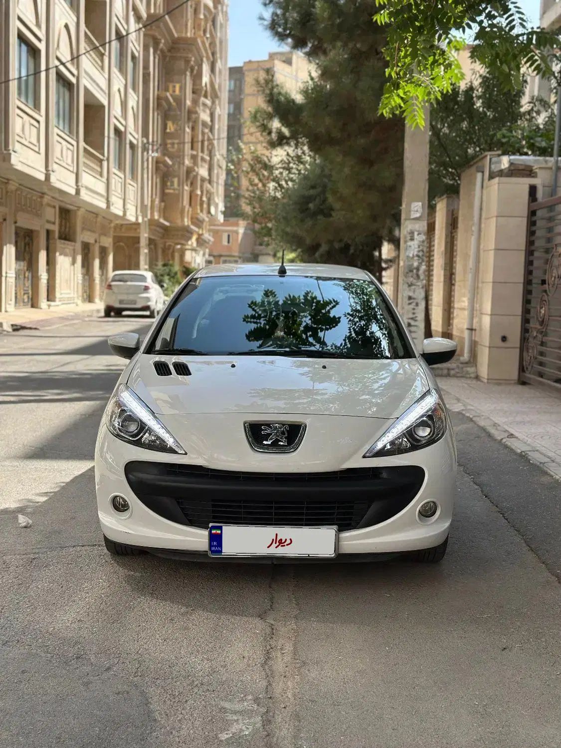 خودرو پژو، ۲۰۷ صندوق دار آگهی ann_20290920