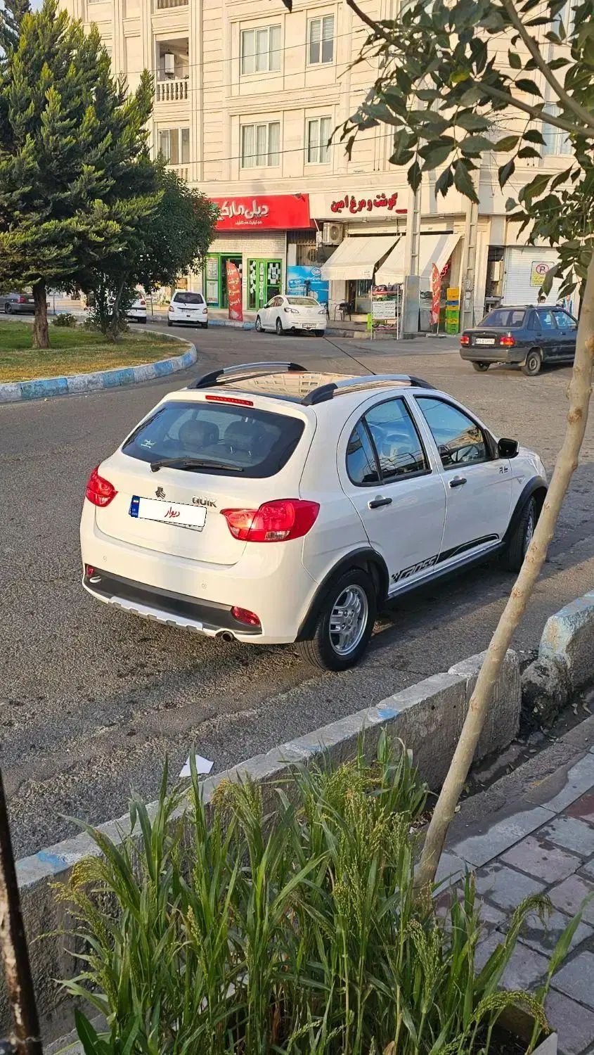 کوییک R دنده‌ای - 1399