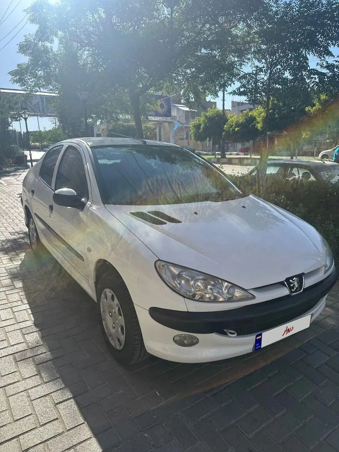 پژو ۲۰۶ صندوق دار v8 - 1400