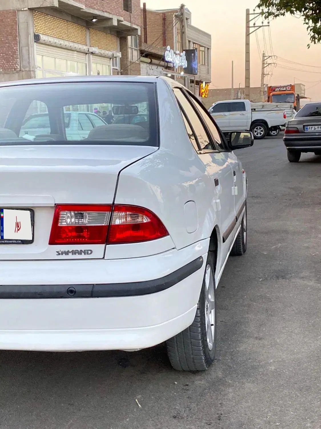سمند LX XU7 - 1396
