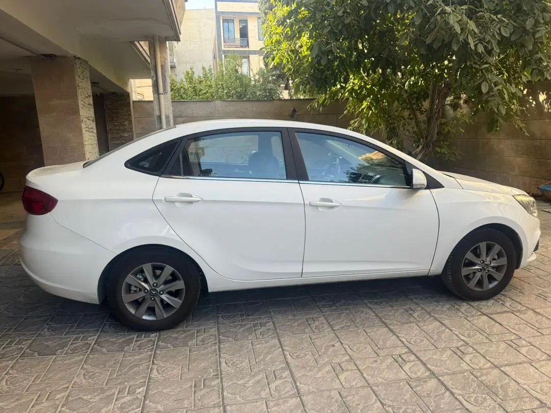 جک J4 اتوماتیک آپشنال - 1403