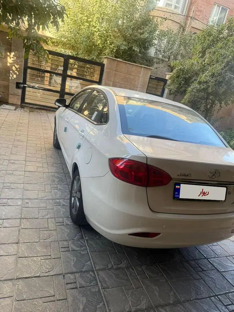 جک J4 اتوماتیک آپشنال - 1403