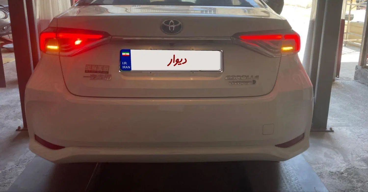 تویوتا کرولا سدان هیبرید - 2023