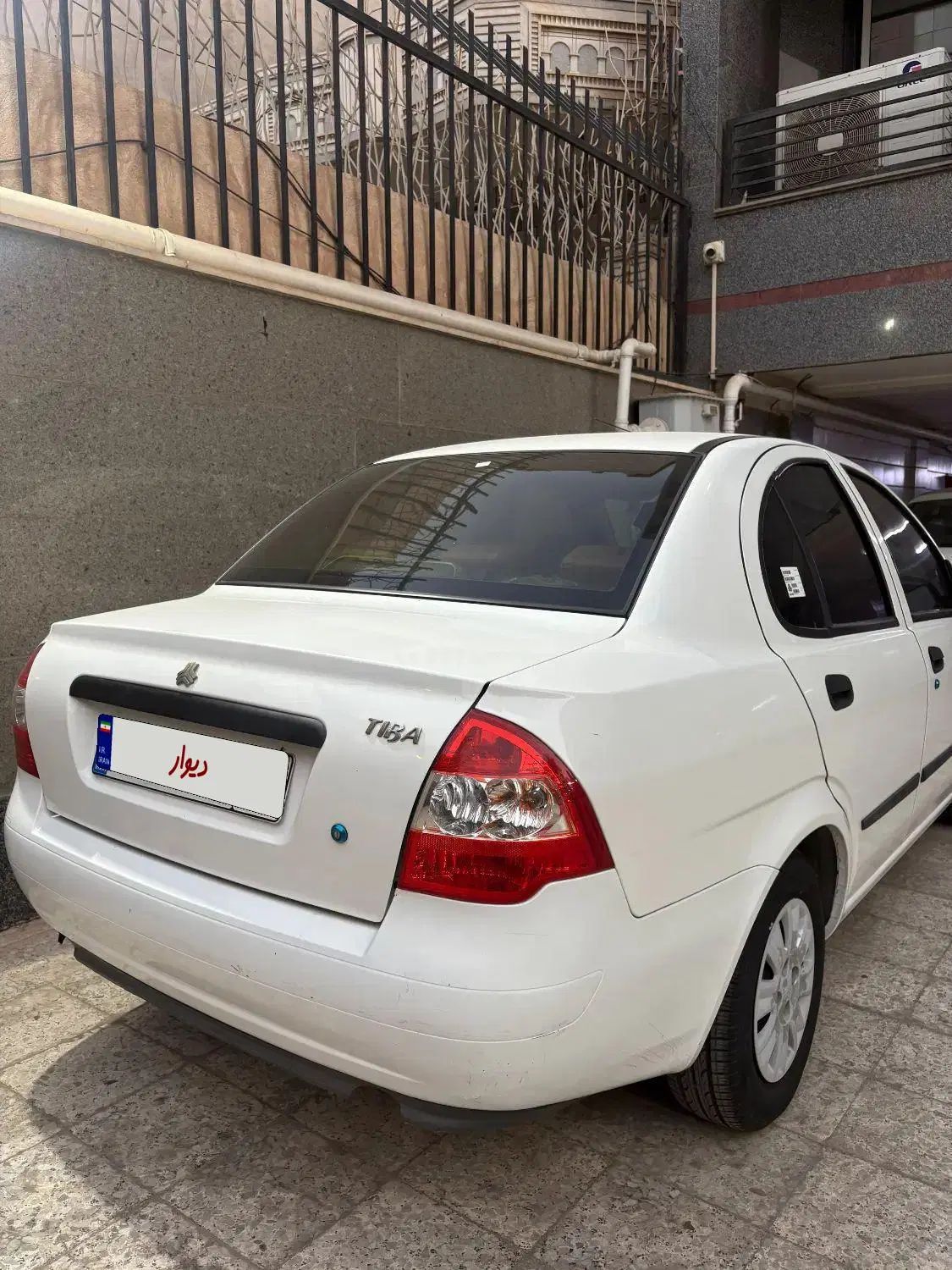 تیبا صندوق دار SX - 1400