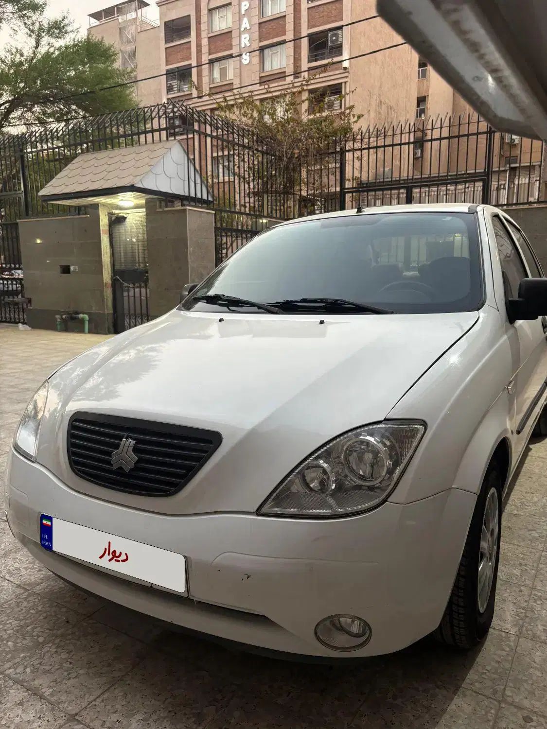 تیبا صندوق دار SX - 1400