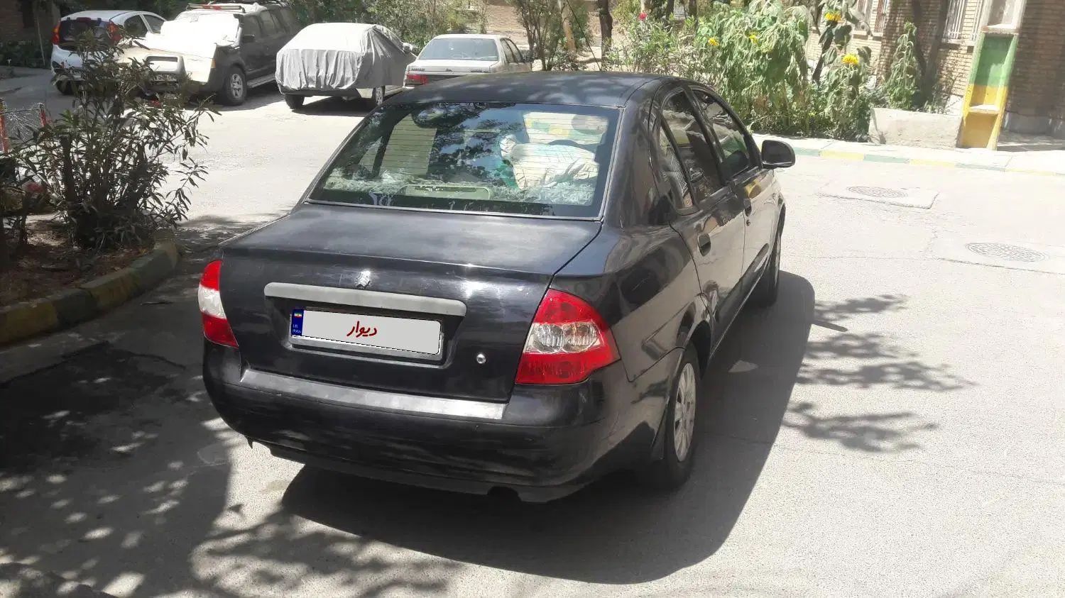 تیبا صندوق دار SX - 1393