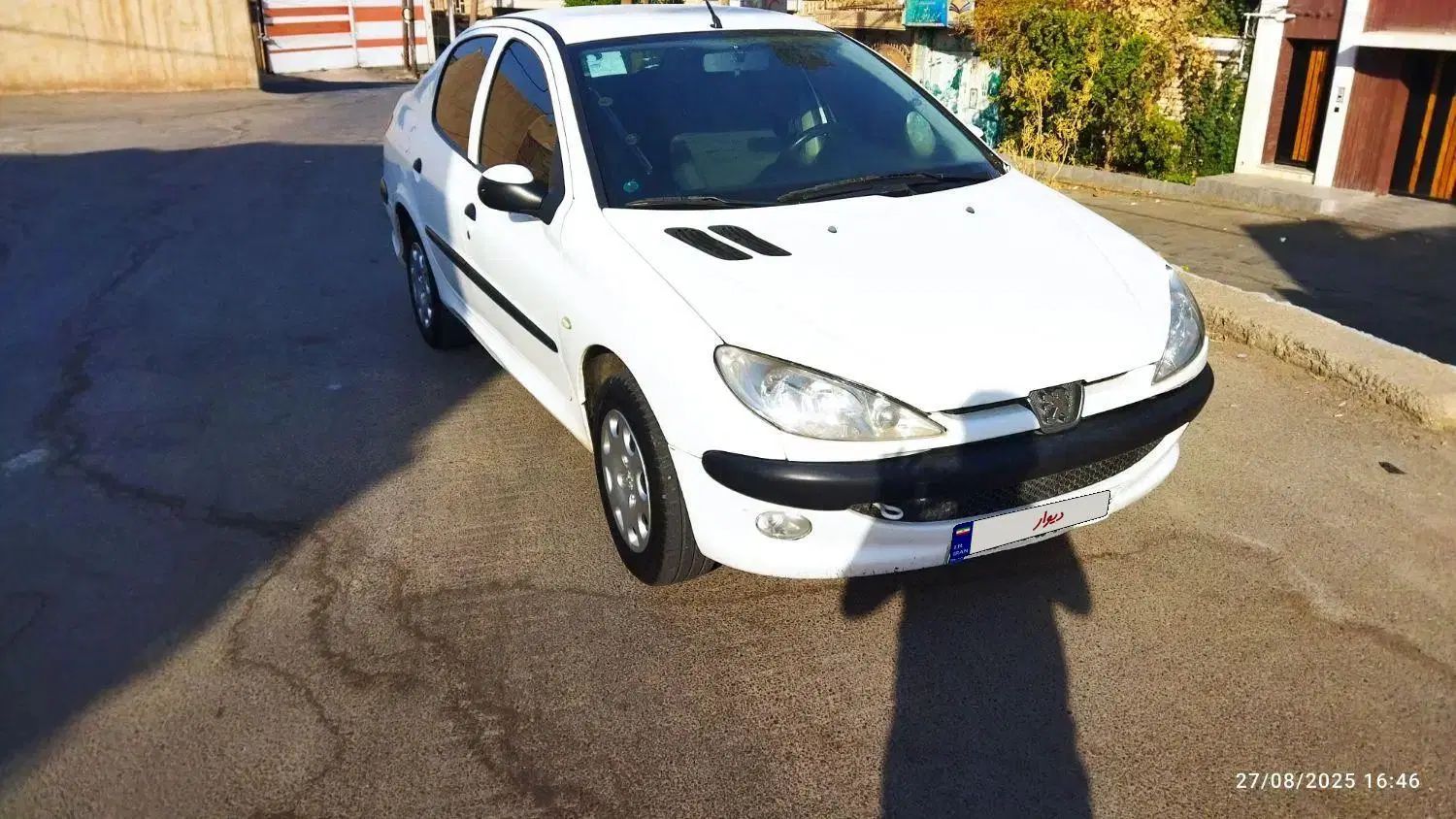 پژو ۲۰۶ صندوق دار v8 - 1395