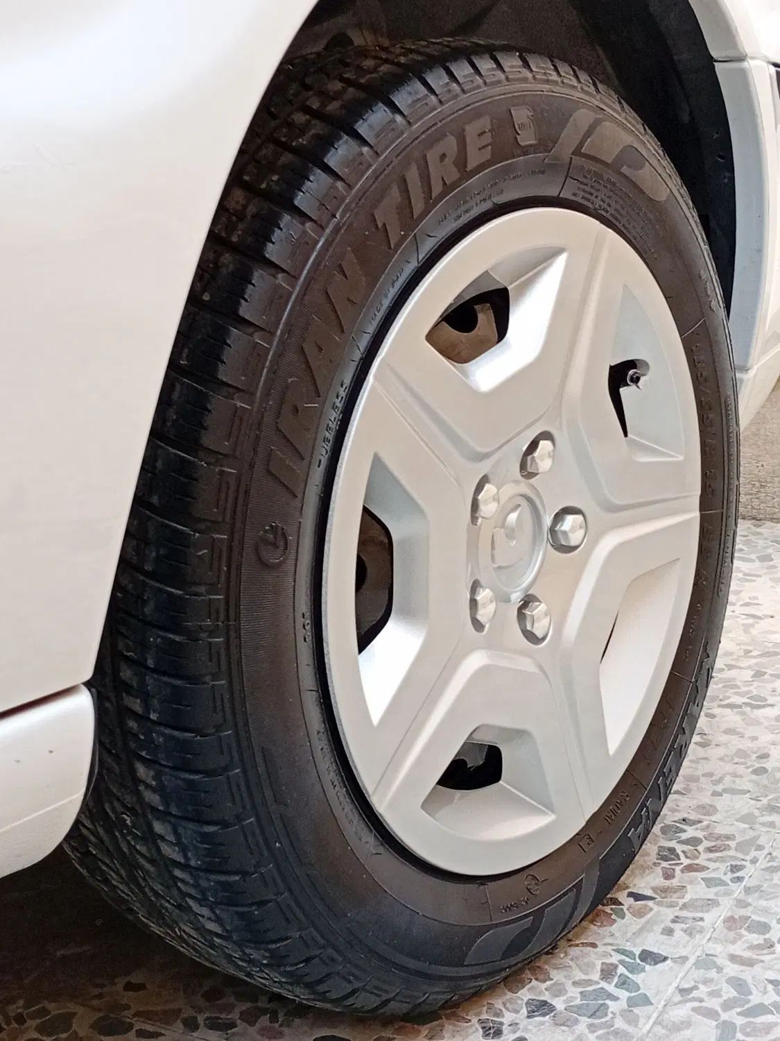 سمند LX XU7 - 1395