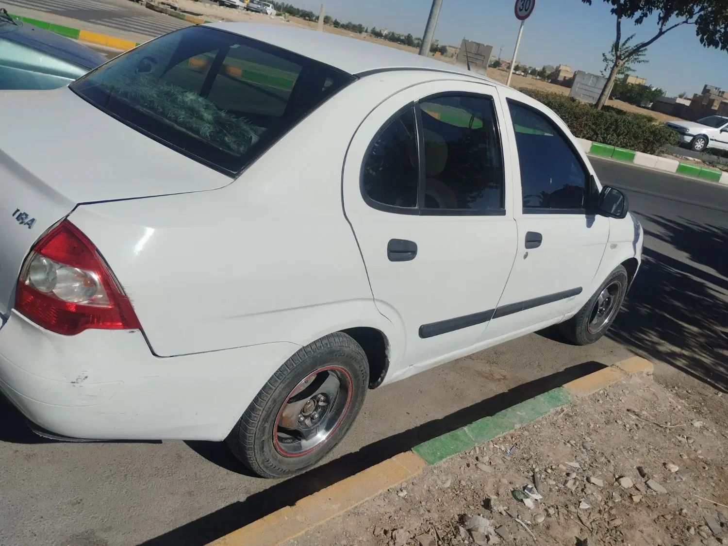 تیبا صندوق دار EX - 1393