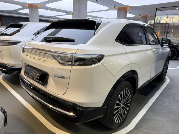 هوندا eNS1 برقی - 2023