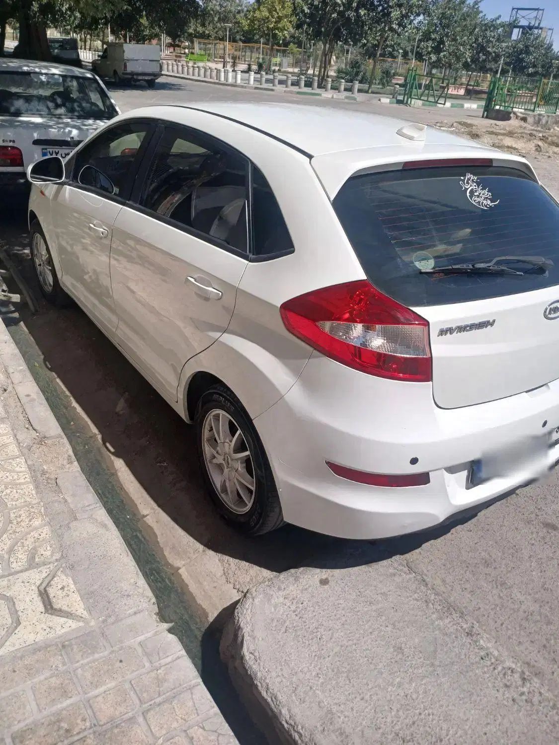 ام وی ام 315 هاچ بک ساده دنده ای - 1391