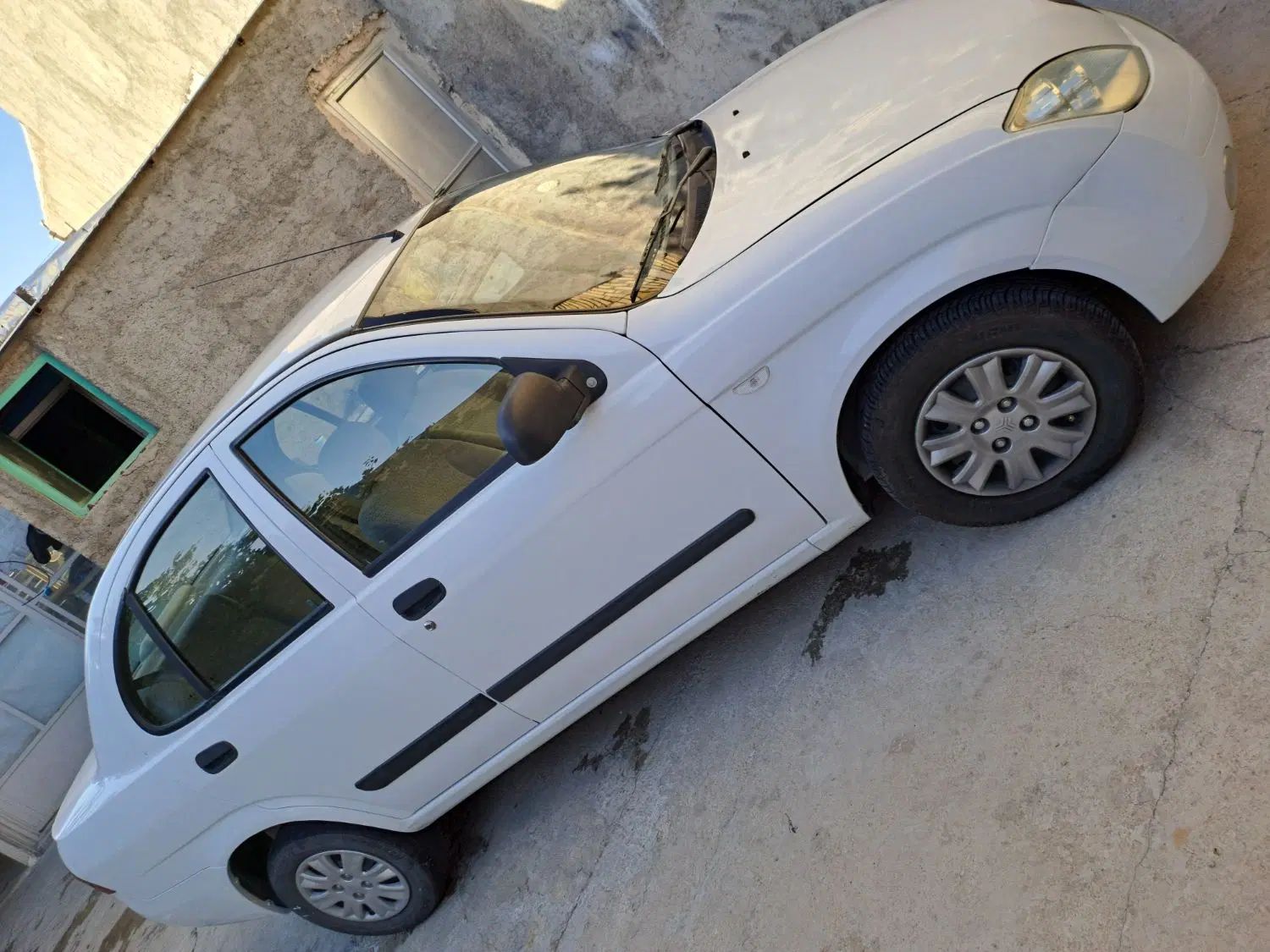 تیبا صندوق دار SX - 1390
