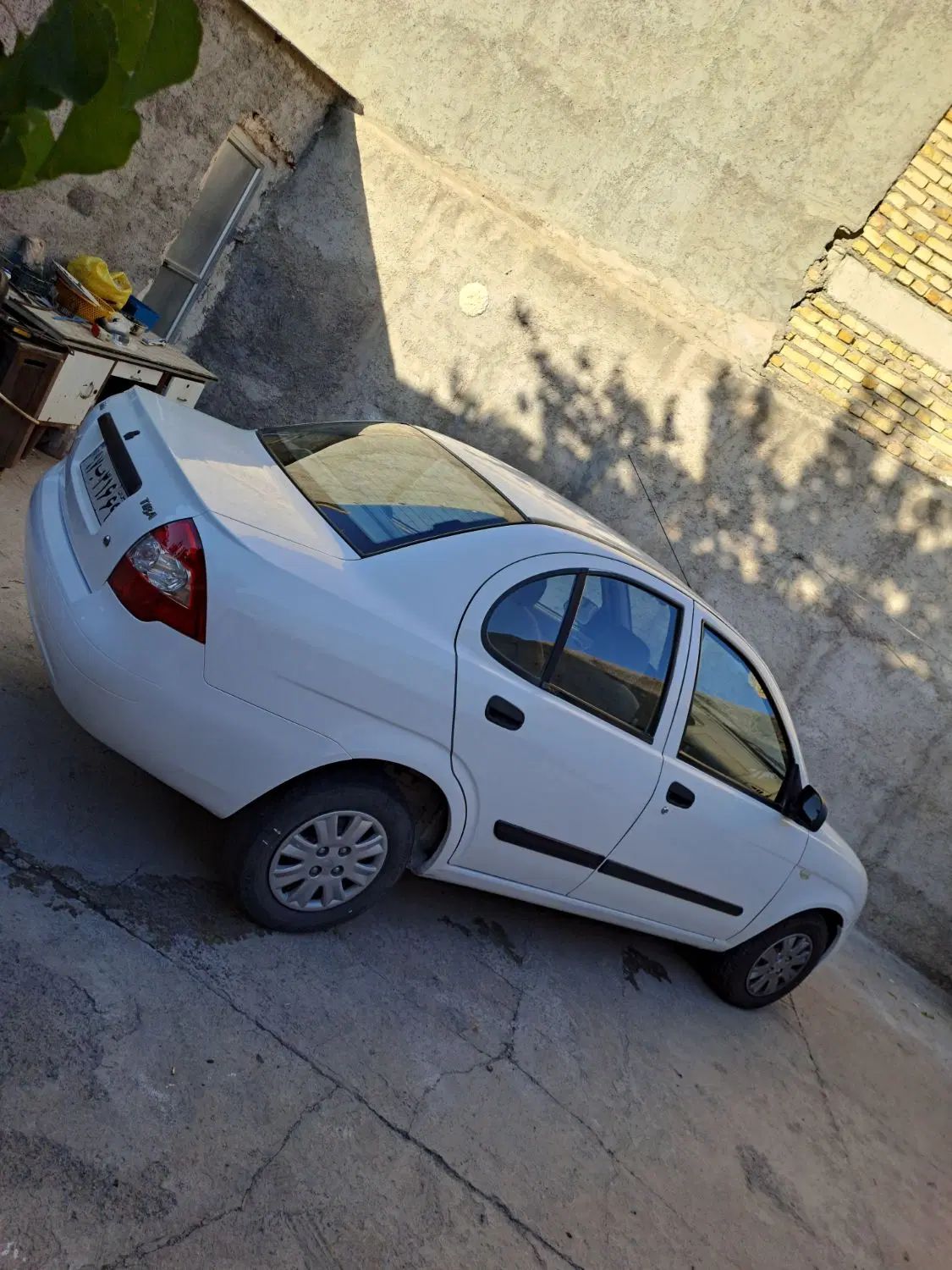 تیبا صندوق دار SX - 1390