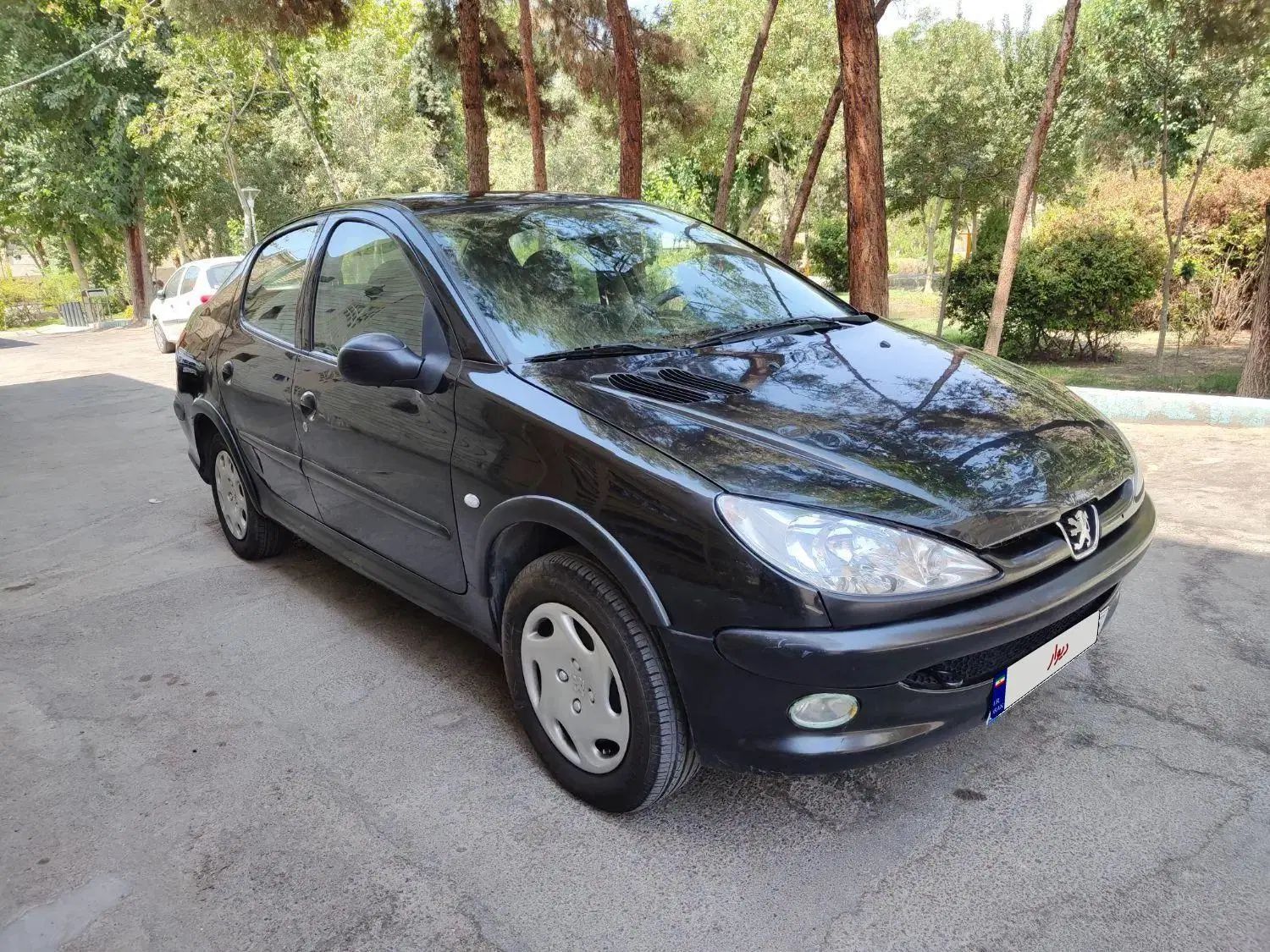 پژو ۲۰۶ صندوق دار v8 - 1390