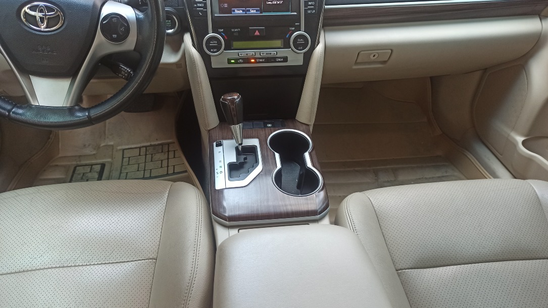 تویوتا کمری GLX S special - 2014